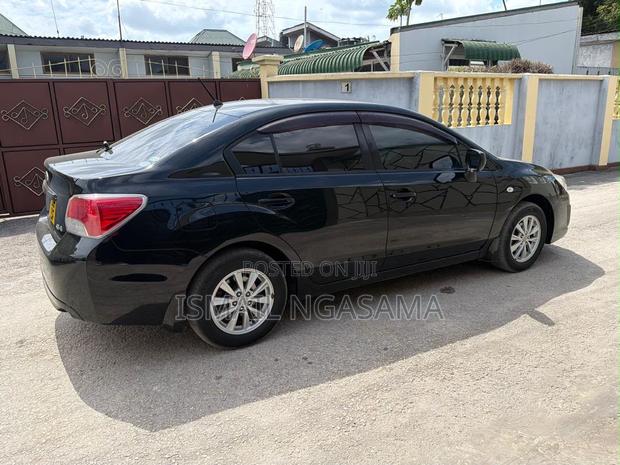 Subaru Legacy 2012 Black