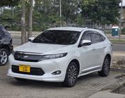 Toyota Harrier 2016 White for sale