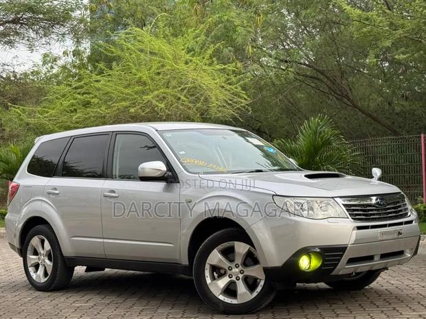 Subaru Forester 2009 Silver