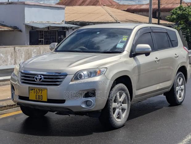 Toyota Vanguard 2008 Ivory