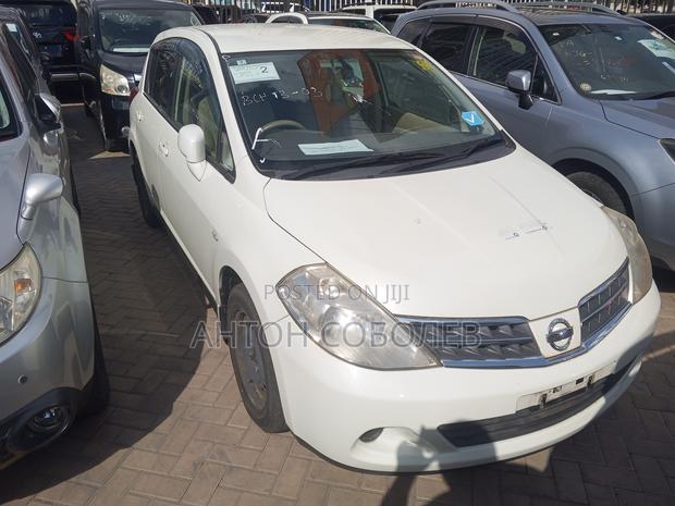 Nissan Tiida 2012 White