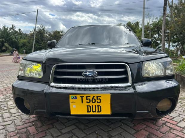 Subaru Forester 2010 Black