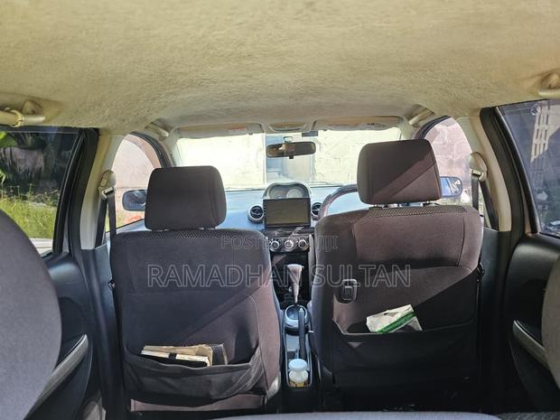 Toyota IST 2005 Gray