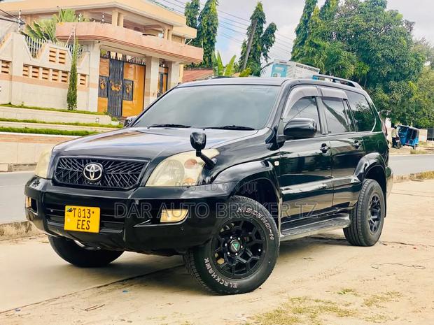 Toyota Land Cruiser Prado 2006 Black