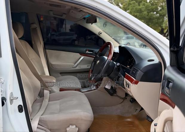 Toyota Premio 2002 White