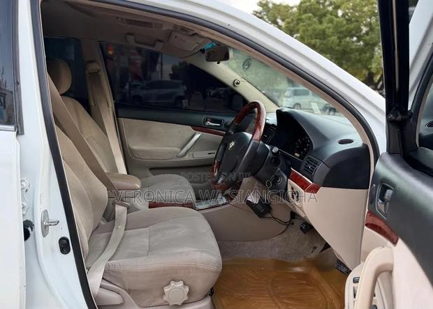Toyota Premio 2002 White
