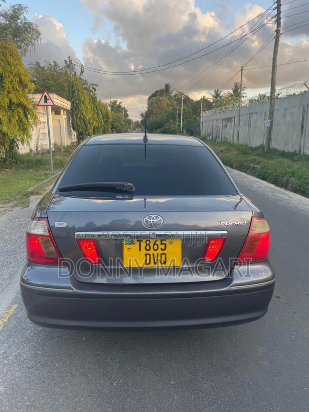 Toyota Premio 2006 Gray