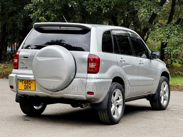 Toyota RAV4 2006 Silver