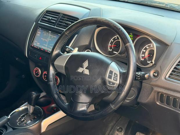 Mitsubishi RVR 2010 Black