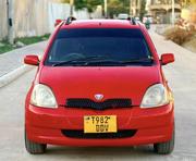 Toyota Vitz 2004 Red for sale