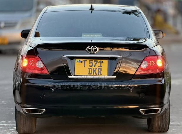 Toyota Mark X 2006 Black