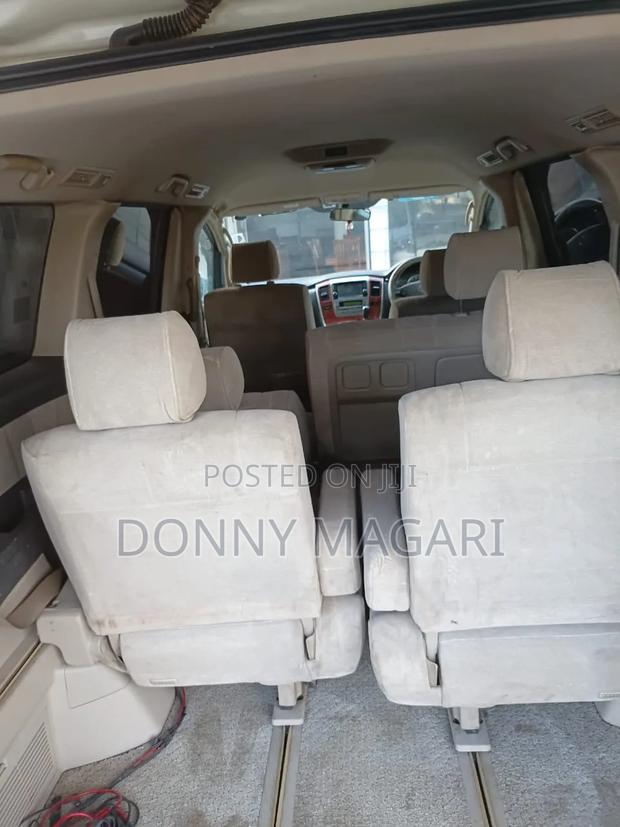 Toyota Alphard 2005 White