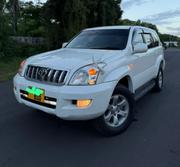 Toyota Land Cruiser Prado 2005 White for sale