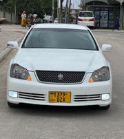 Toyota Crown 2006 White for sale