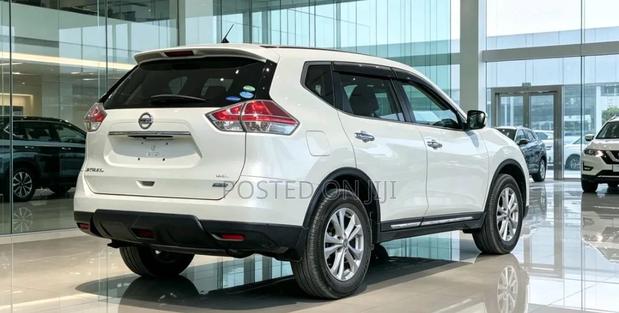 Nissan X-Trail 2013 White