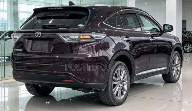 Toyota Harrier 2016 Maroon