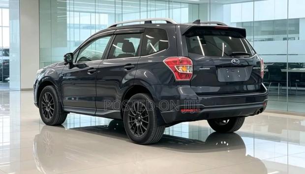 Subaru Forester 2017 Gray