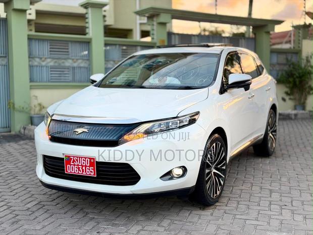 Toyota Harrier 2016 Pearl