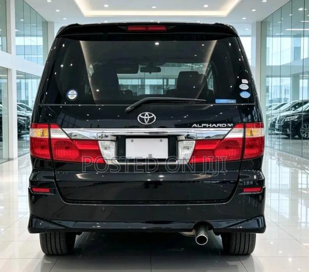 Toyota Alphard 2005 Black