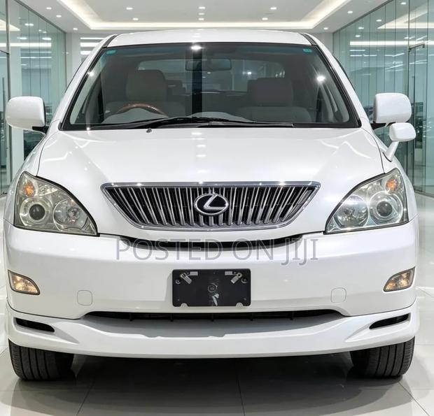 Toyota Harrier 2005 White