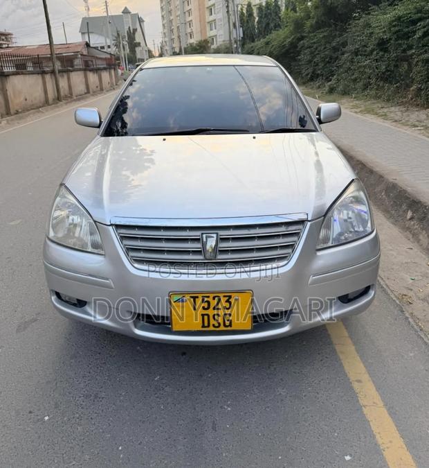 Toyota Premio 2005 Silver