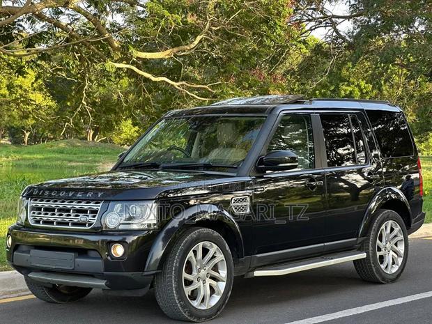 Land Rover Discovery 2015 Black