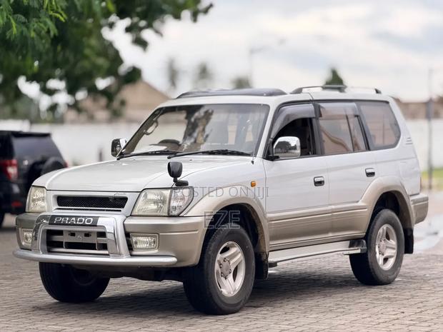 Toyota Land Cruiser Prado 2004 Silver