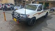 Toyota Hilux 2006 White for sale
