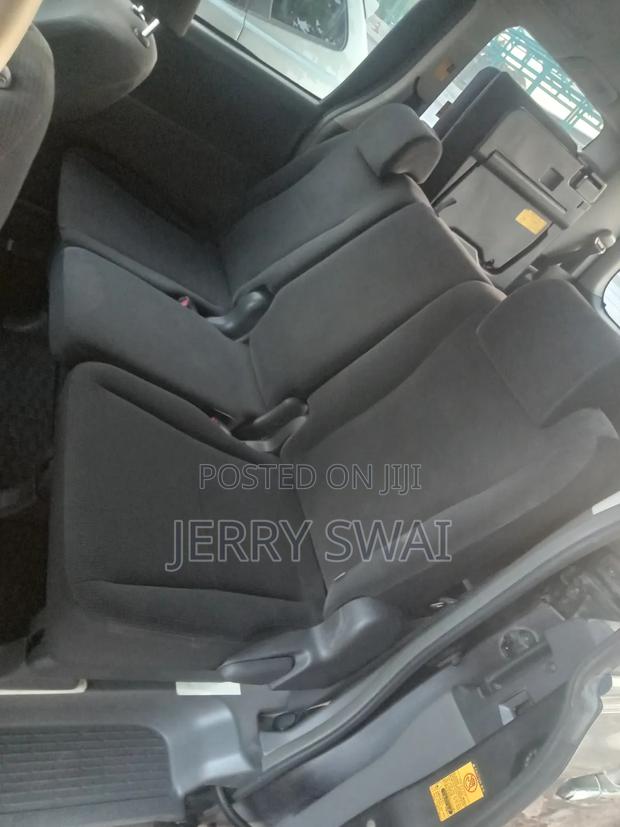 Toyota Noah 2008 Black