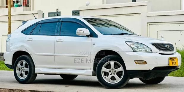 Toyota Harrier 2006 White
