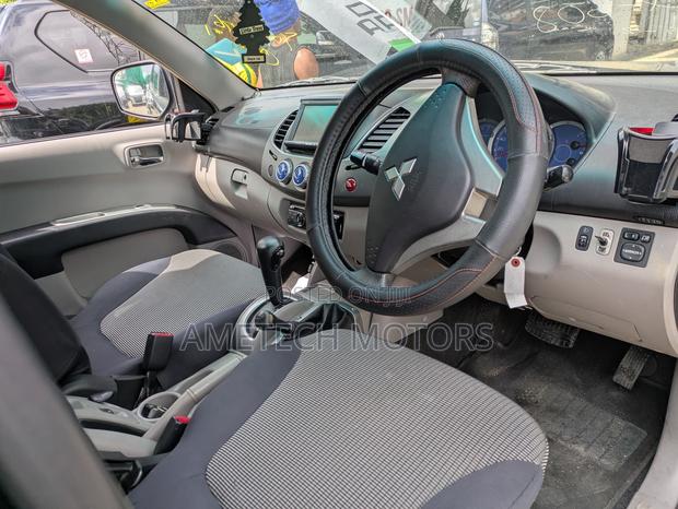 Mitsubishi Triton 2008 Black