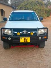Toyota Hilux 3.0 D-4D Double Cab 2008 White for sale