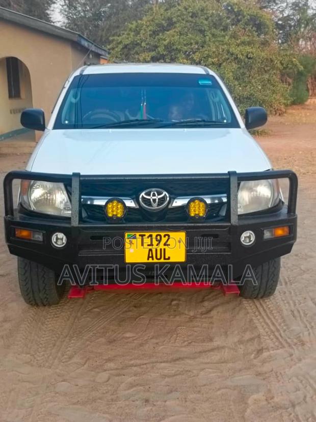 Toyota Hilux 3.0 D-4D Double Cab 2008 White