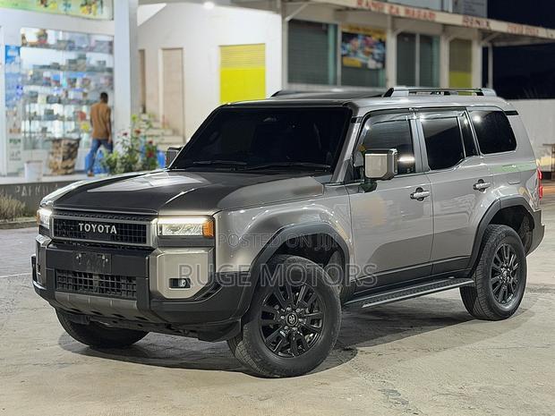 Toyota Land Cruiser Prado 2024 Gray