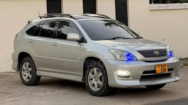 Toyota Harrier 2005 Silver