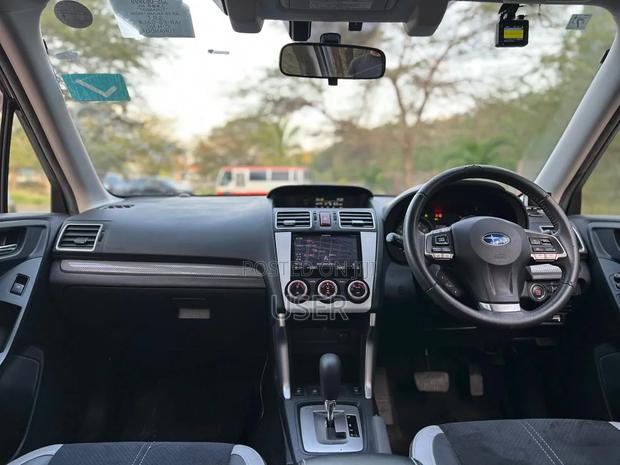 Subaru Forester 2015 Gray