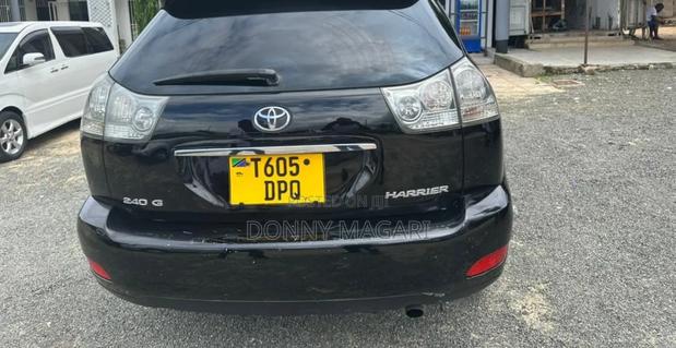 Toyota Harrier 2005 Black