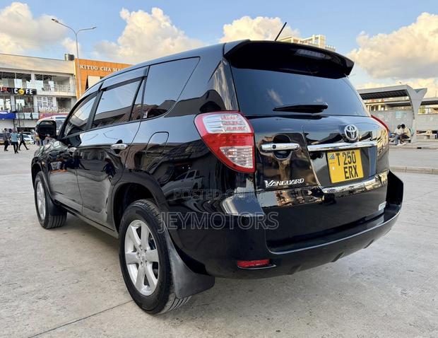Toyota Vanguard 2008 Black