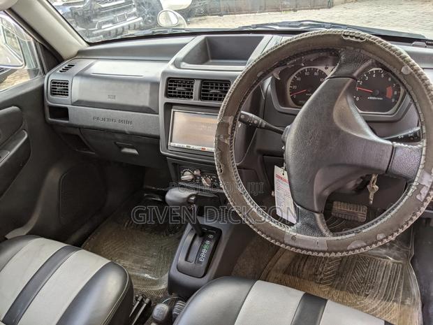 Mitsubishi Pajero 2008 Silver