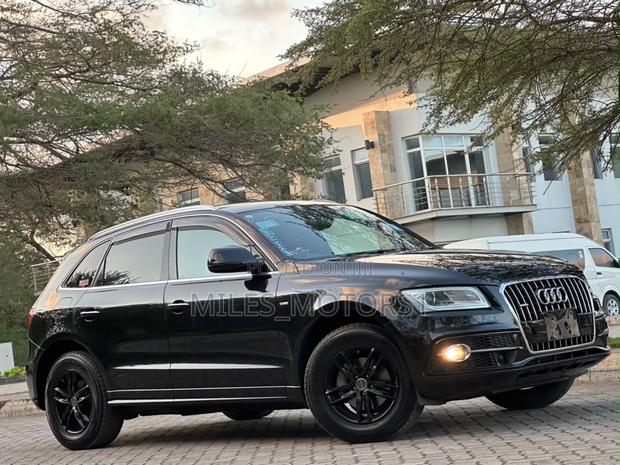 Audi Q5 2015 Black