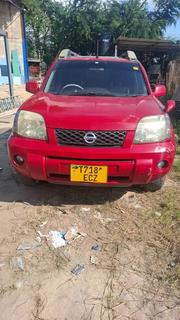 Nissan X-Trail 2004 Red for sale