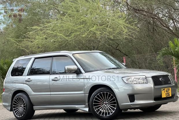 Subaru Forester 2006 Silver