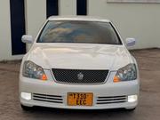 Toyota Crown Royale 2005 White for sale