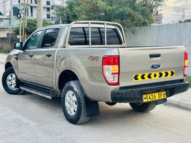 Ford Ranger Wildtrak 2015 Silver