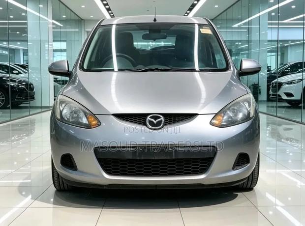 Mazda Demio 2009 Silver