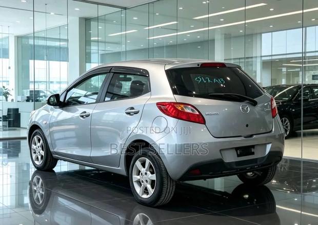 Mazda Demio 2009 Silver