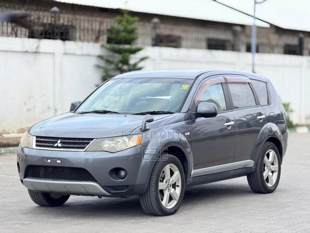 Mitsubishi Outlander 2006 Gray