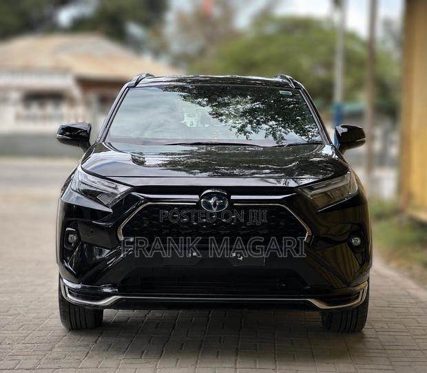 Toyota RAV4 Hybrid 2023 Black