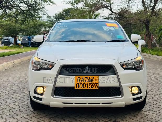 Mitsubishi RVR 2.0 2011 White