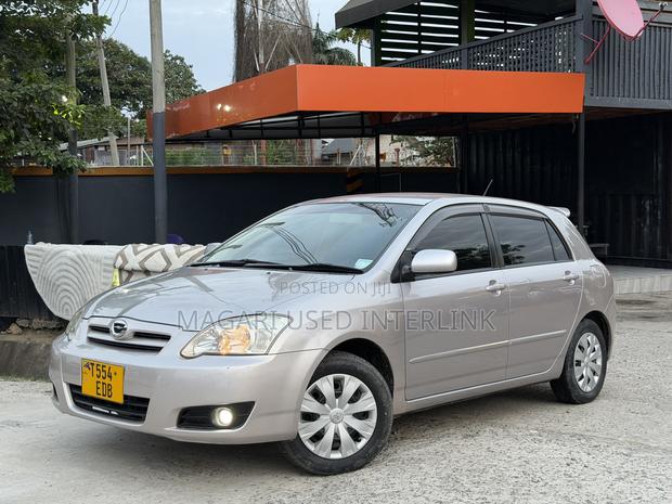 Toyota Corolla RunX 2005 Purple